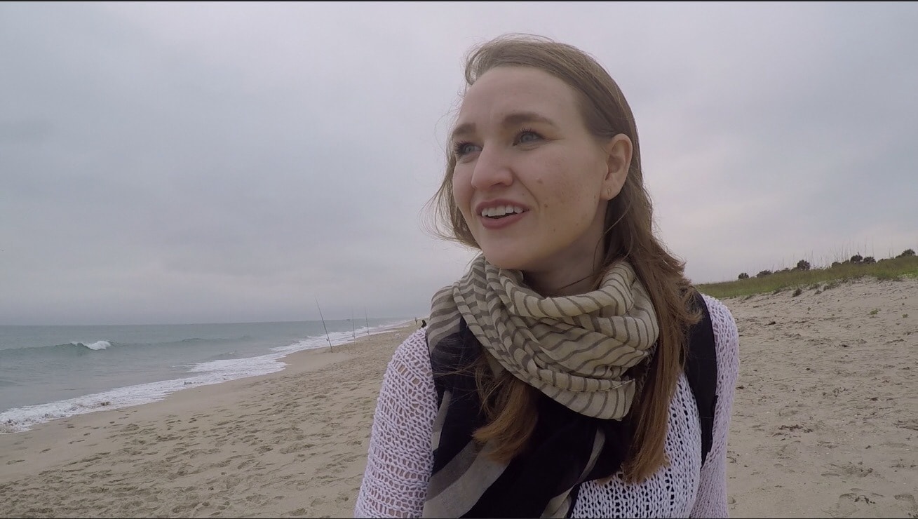 Team member Erin profile picture at the beach